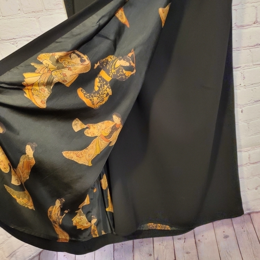 Harari Black Silk 3-Piece Outfit Set w/ Asian-Inspired - Picture 4 of 11